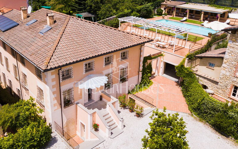 Villa Dafne By Tuscanhouses