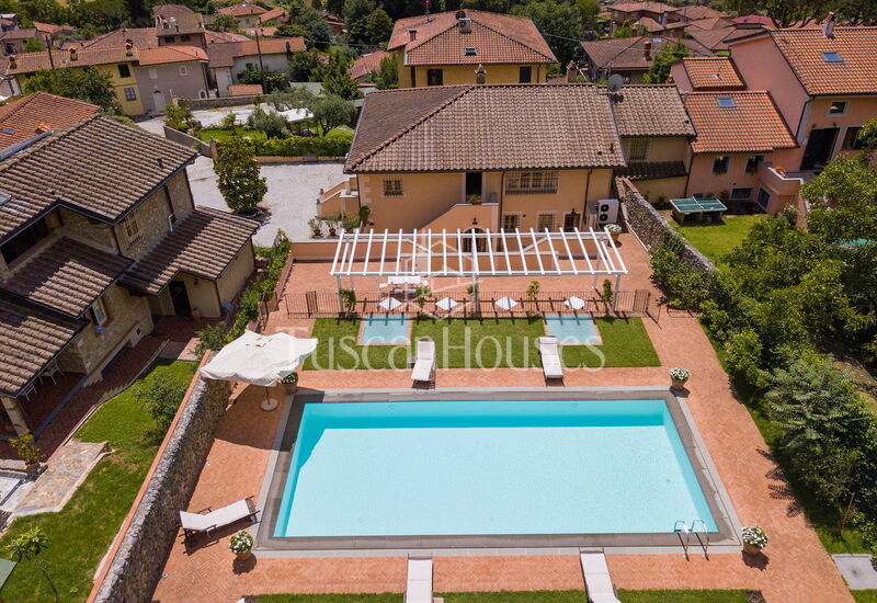 Villa Dafne By Tuscanhouses