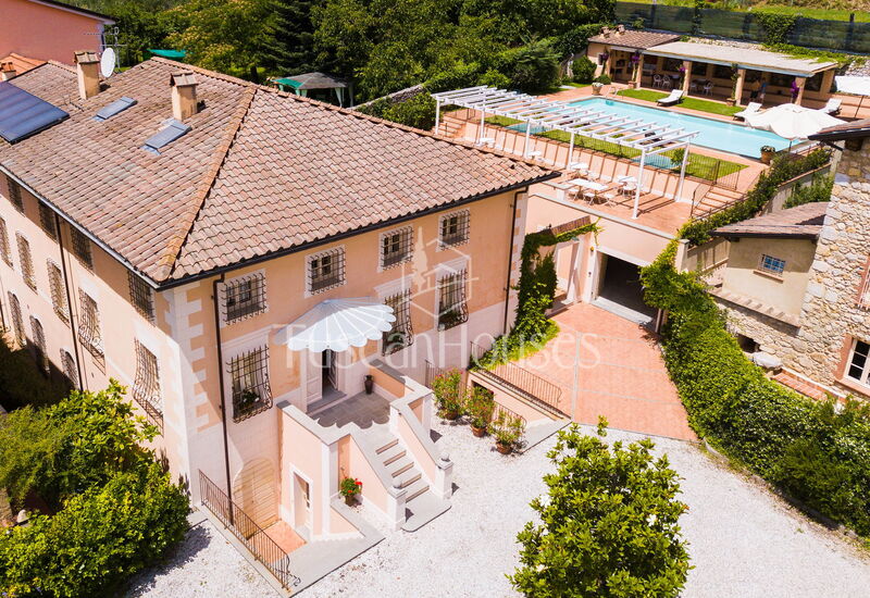 Villa Dafne By Tuscanhouses
