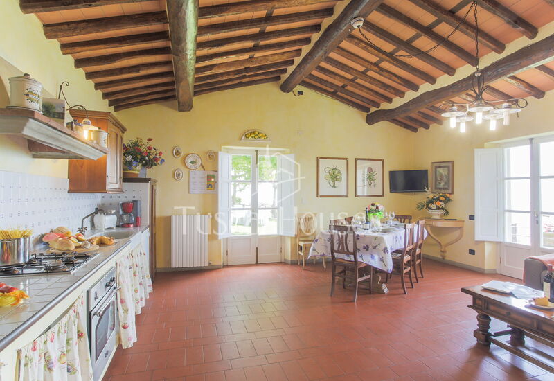 Altavista by Tuscanhouses