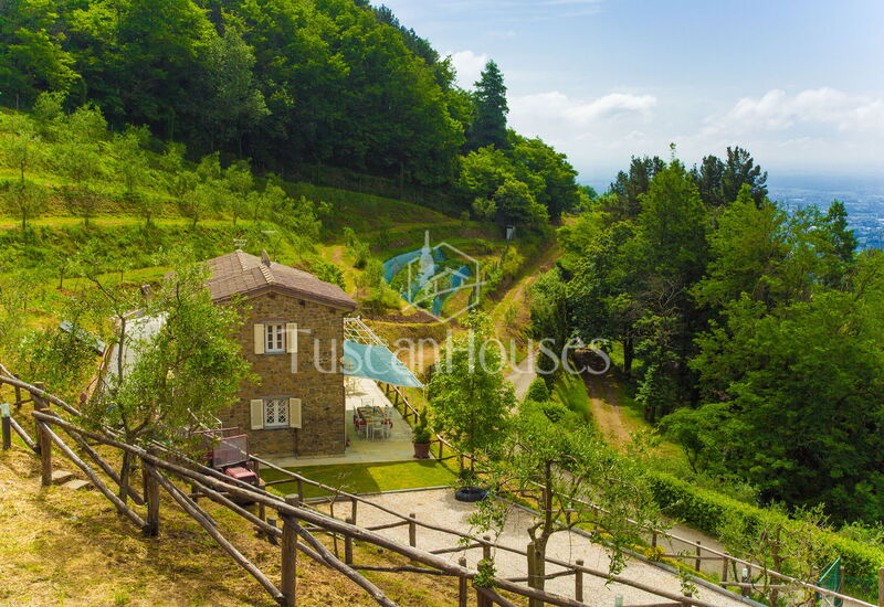 Panorama by Tuscanhouses