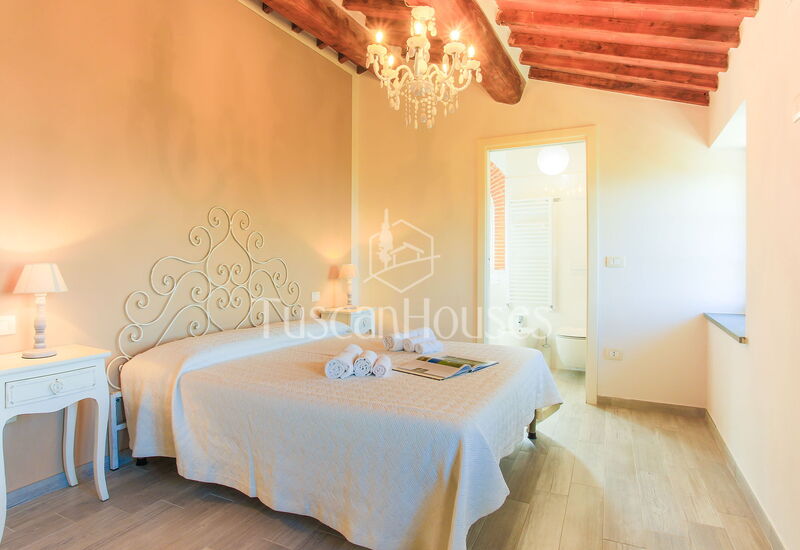 Panorama by Tuscanhouses