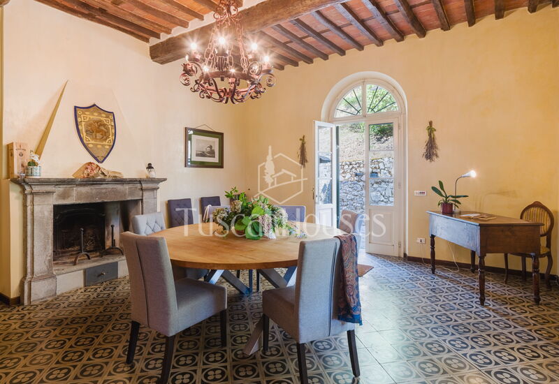 Villa Dell'Angelo 8 by Tuscanhouses