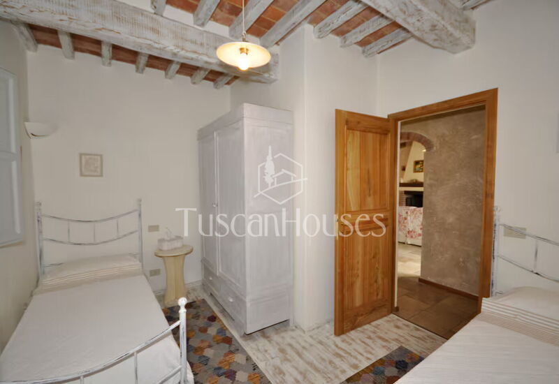 Casa Tania by Tuscanhouses