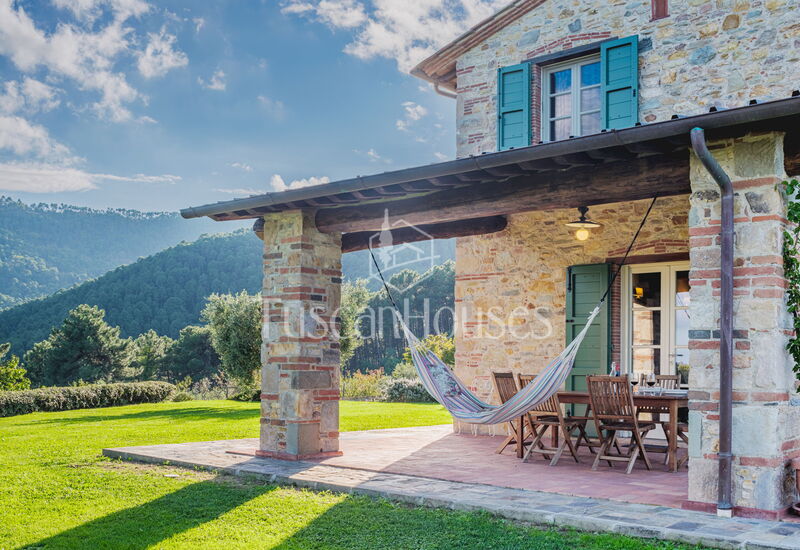 Casale Sunrise By Tuscanhouses: Casale Sunrise - Tuscanhouses By Elisa Della Santa