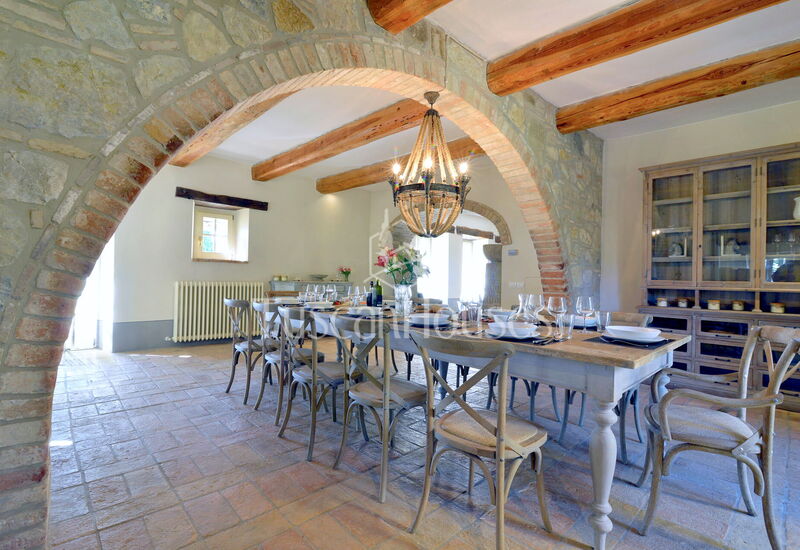 Il Troscione by Tuscanhouses