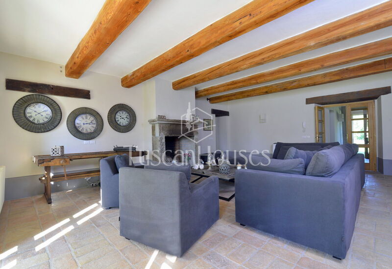 Il Troscione by Tuscanhouses