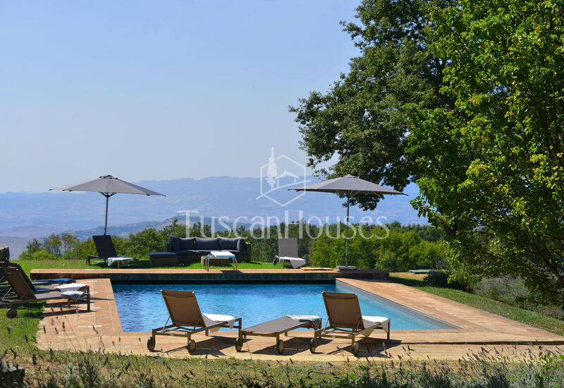 Il Troscione by Tuscanhouses