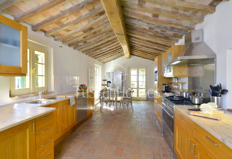 Il Troscione by Tuscanhouses