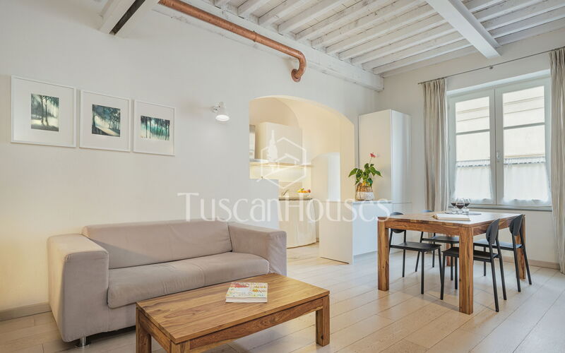 Magenta By Tuscanhouses