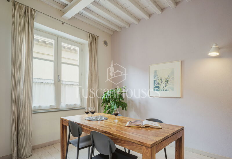 Magenta By Tuscanhouses