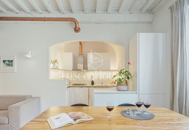 Magenta By Tuscanhouses