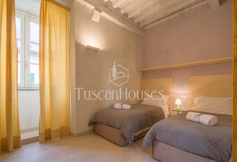 Magenta By Tuscanhouses