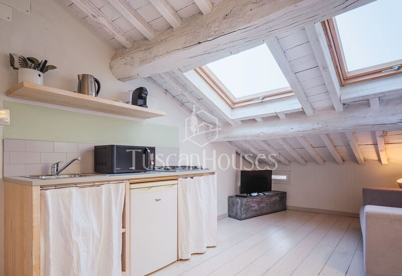 Ambra by Tuscanhouses