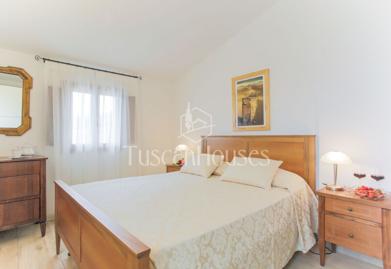 Casa di Dante by Tuscanhouses