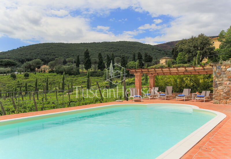 Casa di Dante by Tuscanhouses