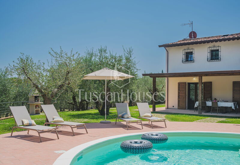 Casa degli Olivi by Tuscanhouses