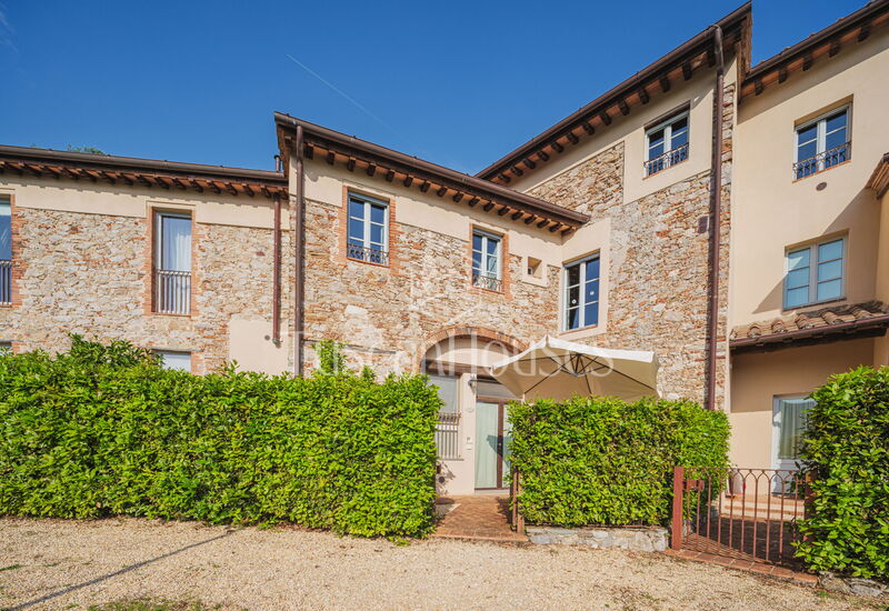 Pino By Tuscanhouses