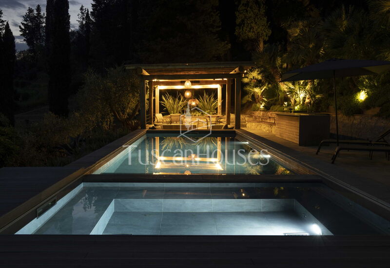 Villa le Poiane by Tuscanhouses