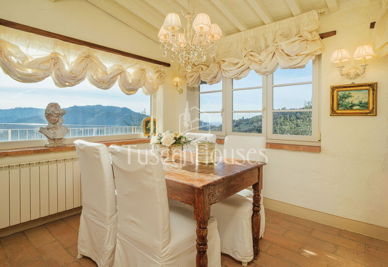 La Costa by Tuscanhouses