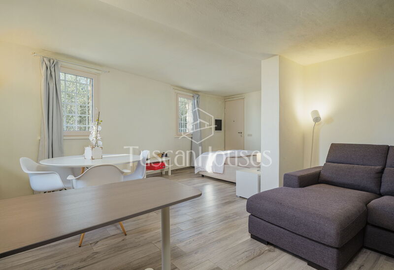 La Costa by Tuscanhouses