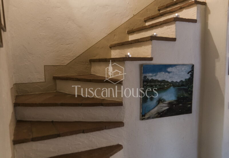 La Costa by Tuscanhouses