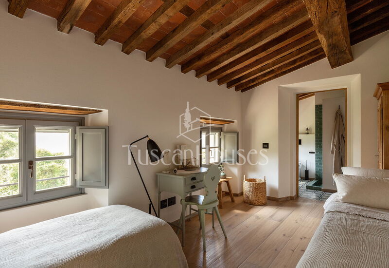 Villa Tomeoni by Tuscanhouses