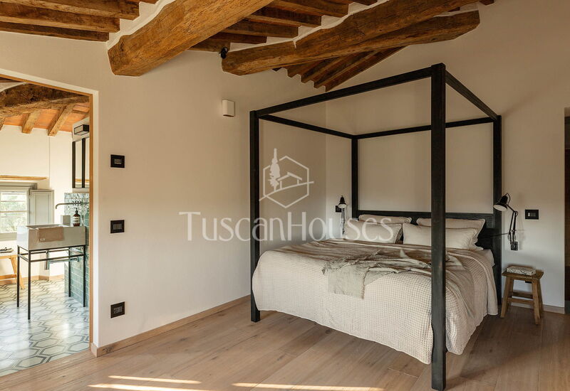 Villa Tomeoni by Tuscanhouses
