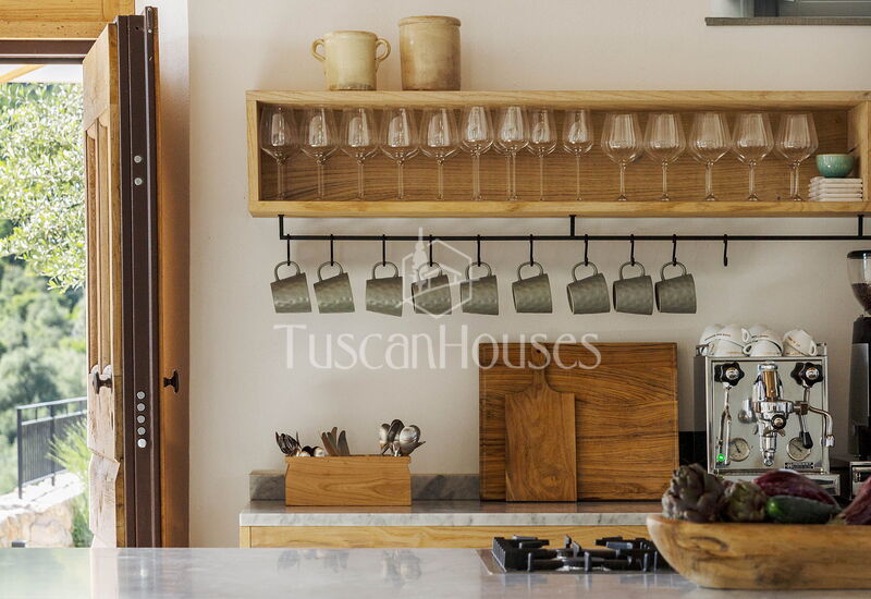 Villa Tomeoni by Tuscanhouses