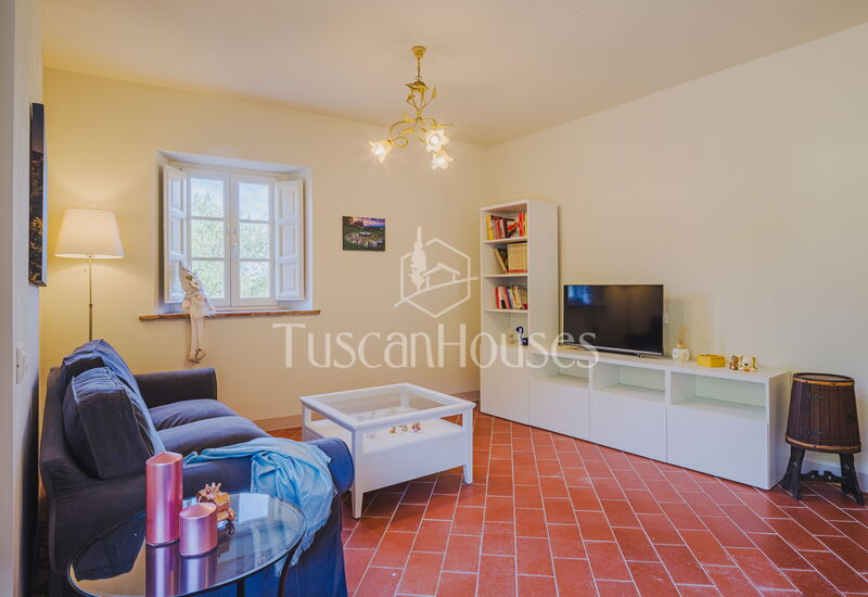 Casale Valentino by Tuscanhouses