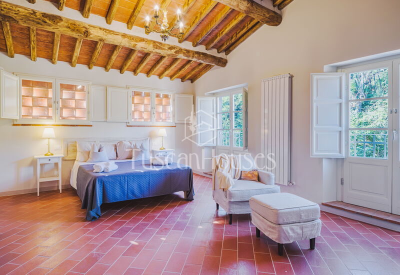 Casale Valentino by Tuscanhouses