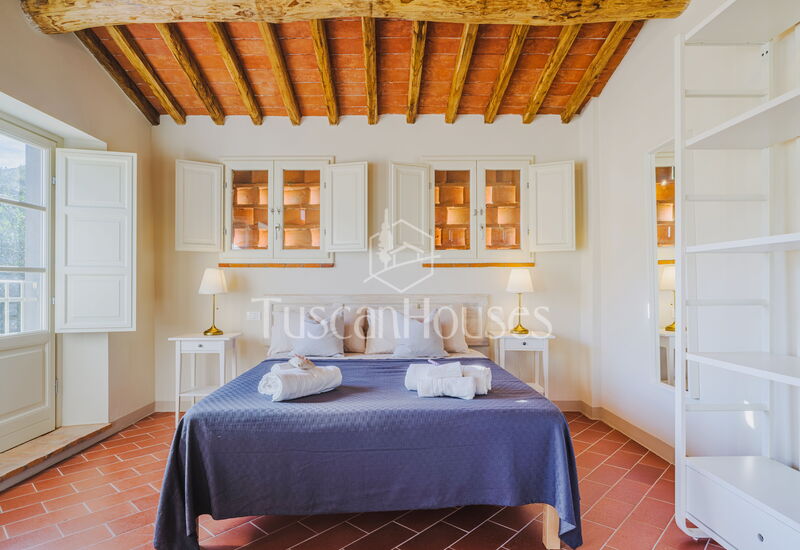 Casale Valentino by Tuscanhouses