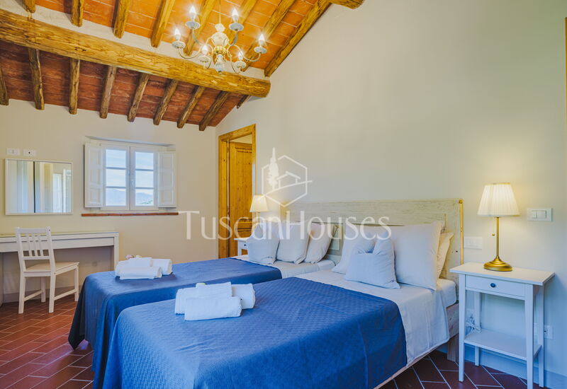 Casale Valentino by Tuscanhouses