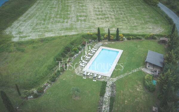 Villa Santalberto By Tuscanhouses