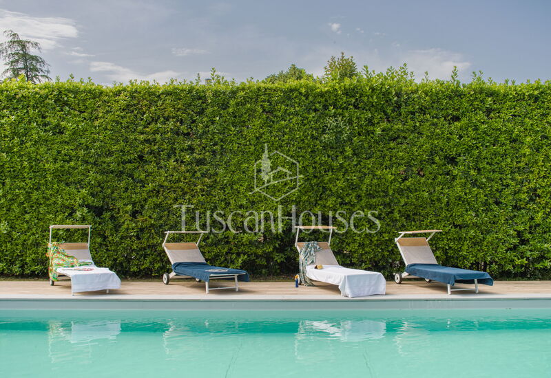 Villa Alberto 10 Sleeps By Tuscanhouses