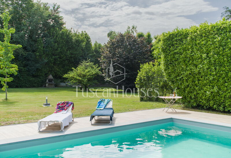 Villa Alberto 10 Sleeps By Tuscanhouses