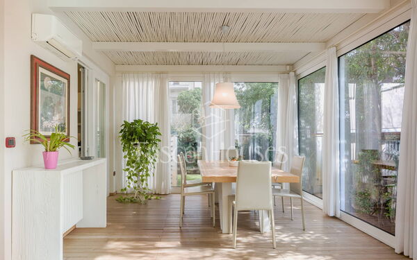 Villa Fedora with Beach Club Spot