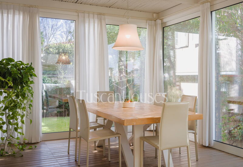 Villa Fedora by Tuscanhouses